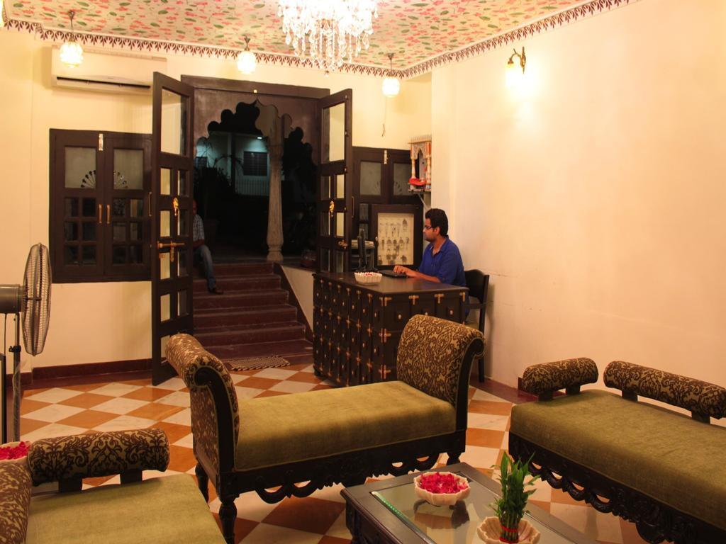 Hotel Mahima Palace Udaipur Exterior foto
